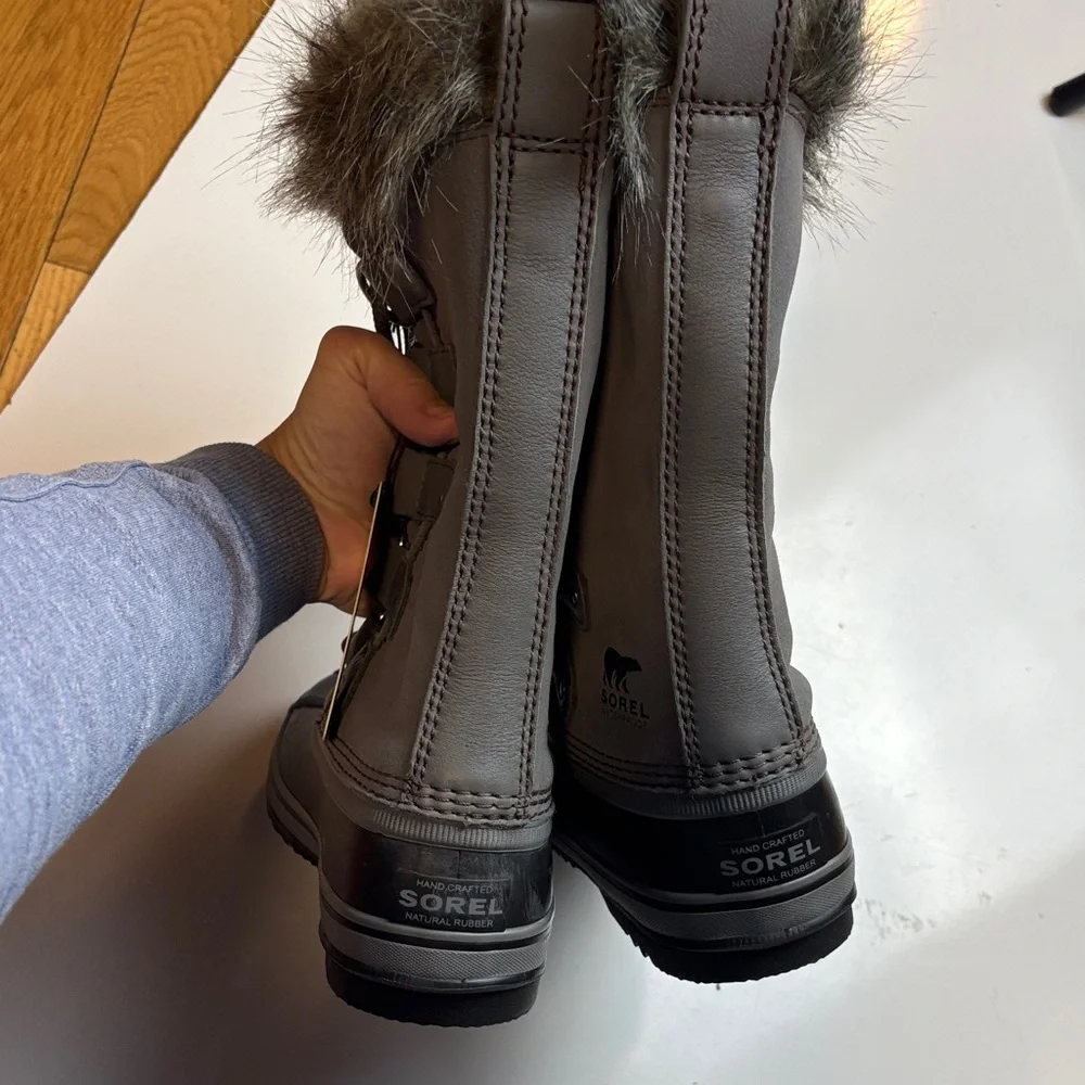 Sorel Womens Joan of Arctic‎ Waterproof Boots sz 5